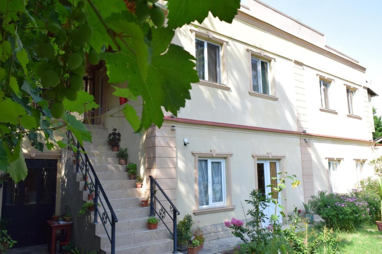 Отель Crossway Tbilisi Hotel Тбилиси-4