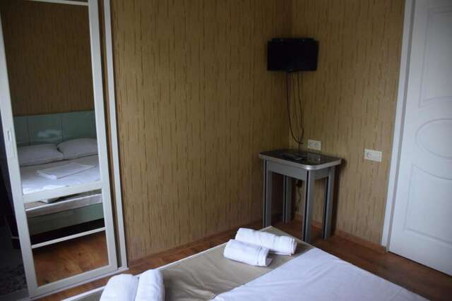 Отель Crossway Tbilisi Hotel Тбилиси-36