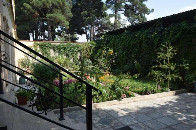 Отель Crossway Tbilisi Hotel Тбилиси-10