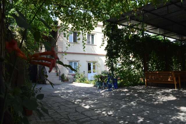 Отель Crossway Tbilisi Hotel Тбилиси-11